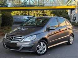 Grau Gebraucht 2008 Mercedes B200 Van / Kleinbus | 6.700 € (Fairer Preis)