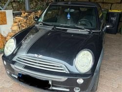 Schwarz Gebraucht 2005 Mini One Cabriolet Cabrio | 2.000 €