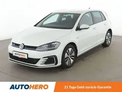 Weiß Gebraucht 2020 VW Golf VII GTE Limousine | 18.190 € (Fairer Preis)