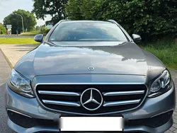 Grau Gebraucht 2018 Mercedes E200 Kombi | 25.500 € (Fairer Preis)