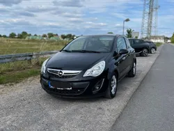 Schwarz Gebraucht 2011 Opel Corsa Kleinwagen | 1.900 € (Fairer Preis)