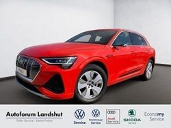 Rot rot Gebraucht 2020 Audi e-tron Comfort SUV | 26.780 € (Superpreis)