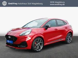 Fantastic red metallic Neu 2024 Ford Puma ST SUV | 34.934 € (Teuer)