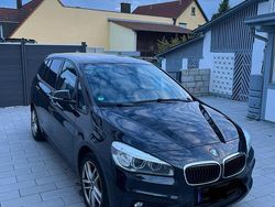 Schwarz Gebraucht 2017 BMW 218 Gran Tourer Van / Kleinbus | 10.999 € (Superpreis)