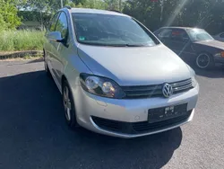 Grau Gebraucht 2011 VW Golf Plus Style Van / Kleinbus | 4.999 € (Guter Preis)