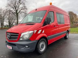 Rot Gebraucht 2016 Mercedes 316 Van | 15.990 € (Fairer Preis)