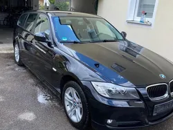 Schwarz Gebraucht 2009 BMW 318 Kombi | 3.900 € (Fairer Preis)