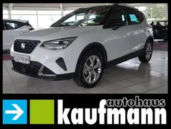 Nevada weiß Gebraucht 2024 Seat Arona FR SUV | 22.890 € (Fairer Preis)