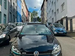 Schwarz Gebraucht 2016 VW Golf VII GTD Kleinwagen | 17.500 € (Fairer Preis)