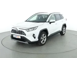 Weiß Gebraucht 2020 Toyota RAV4 Team SUV | 25.350 € (Fairer Preis)