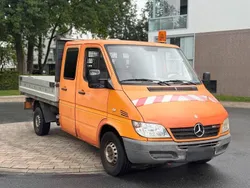 Orange Gebraucht 2005 Mercedes Sprinter Van | 3.990 €