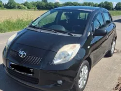 Schwarz Gebraucht 2008 Toyota Yaris Kleinwagen | 2.600 € (Fairer Preis)