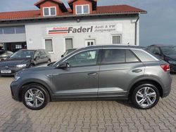 Grau Gebraucht 2025 VW T-Roc R-line SUV | 31.480 € (Etwas zu teuer)