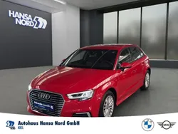Rot / tangorot (metallic) Gebraucht 2020 Audi A3 e-tron Performance Kleinwagen | 20.690 € (Guter Preis)