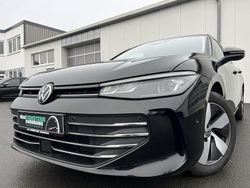 Grenadillschwarz Gebraucht 2025 VW Passat Business Kombi | 32.860 € (Superpreis)