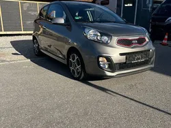 Grau Gebraucht 2014 Kia Picanto Kleinwagen | 5.290 € (Guter Preis)