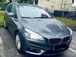 Grau Gebraucht 2016 BMW 218 Gran Tourer Luxury Line Van / Kleinbus | 9.799 € (Guter Preis)