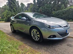 Grau Gebraucht 2013 Opel Astra GTC S Limousine | 6.900 € (Fairer Preis)