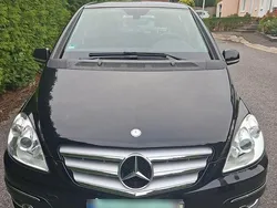 Schwarz Gebraucht 2010 Mercedes B200 Van / Kleinbus | 7.500 € (Fairer Preis)