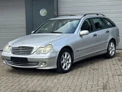 Silber Gebraucht 2005 Mercedes C220 Classic Kombi | 2.250 € (Guter Preis)