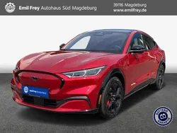 Lucid red Gebraucht 2024 Ford Mustang Mach-E Premium SUV | 49.925 € (Etwas zu teuer)