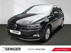 Deep black perleffekt Gebraucht 2021 VW Polo Highline Limousine | 18.990 € (Fairer Preis)