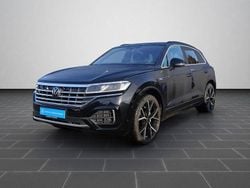 Grenadillschwarz metallic (metallic) Gebraucht 2023 VW Touareg SUV | 71.880 € (Etwas zu teuer)