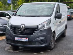Weiß Gebraucht 2015 Renault Trafic Komfort Van | 6.950 € (Superpreis)