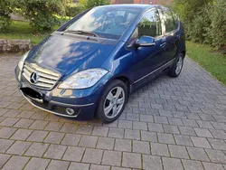 Blau Gebraucht 2010 Mercedes A180 Avantgarde Van / Kleinbus | 3.800 € (Guter Preis)