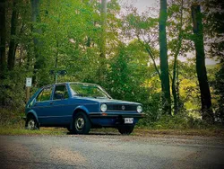 Blau Gebraucht 1982 VW Golf I Kleinwagen | 8.765 €