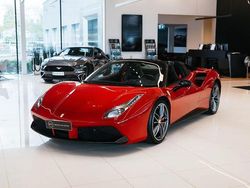 Rot Gebraucht 2016 Ferrari 488 Cabrio | 226.800 € (Teuer)