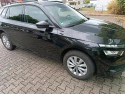 Schwarz Gebraucht 2020 Skoda Kamiq Ambition SUV | 12.500 € (Guter Preis)