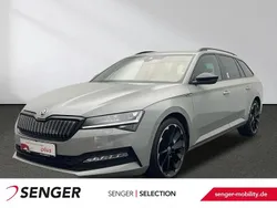 Grau Gebraucht 2022 Skoda Superb SportLine Kombi | 30.480 € (Guter Preis)