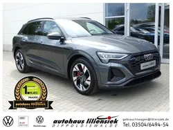 Grau Gebraucht 2023 Audi Q8 e-tron S-Line SUV | 62.880 € (Superpreis)