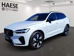 Crystal white / metallic Gebraucht 2025 Volvo XC60 Plus SUV | 52.430 € (Fairer Preis)