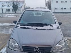 Grau Gebraucht 2000 Mercedes A140 Classic Van / Kleinbus | 950 € (Guter Preis)