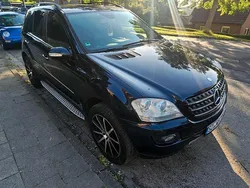 Violet Gebraucht 2007 Mercedes ML420 SUV | 5.300 €