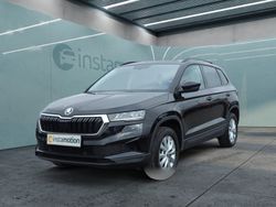 Schwarz Gebraucht 2024 Skoda Karoq SUV | 24.650 € (Guter Preis)