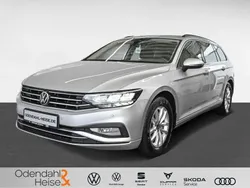 Reflexsilber Gebraucht 2021 VW Passat Business Kombi | 20.350 € (Guter Preis)