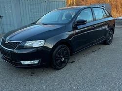 Schwarz Gebraucht 2016 Skoda Rapid Ambition Limousine | 6.000 € (Guter Preis)