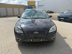 Schwarz Gebraucht 2006 Ford Focus ST Limousine | 4.250 € (Fairer Preis)