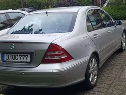 Silber Gebraucht 2003 Mercedes C320 Avantgarde Limousine | 3.900 € (Etwas zu teuer)