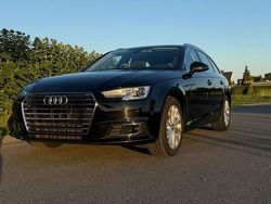Schwarz Gebraucht 2016 Audi A4 Design Kombi | 18.000 € (Fairer Preis)