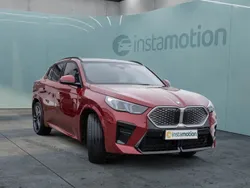 Rot Gebraucht 2024 BMW iX2 Sport Line SUV | 50.800 € (Teuer)