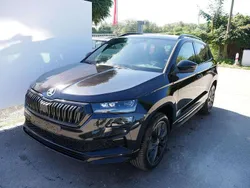 Blackmagic perleffekt Neu 2025 Skoda Karoq SportLine SUV | 39.390 € (Guter Preis)