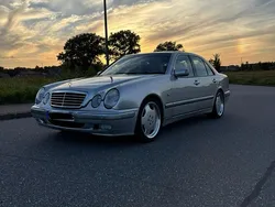 Silber Gebraucht 2001 Mercedes E430 Limousine | 11.999 € (Guter Preis)