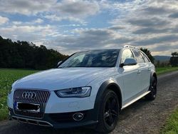 Weiß Gebraucht 2015 Audi A4 Allroad Kombi | 18.200 € (Etwas zu teuer)