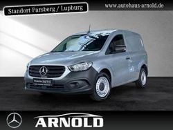 Helvinsilber (metallic) Gebraucht 2024 Mercedes Citan 113 Van | 22.490 €