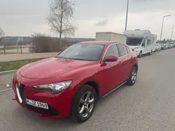 Braun Gebraucht 2018 Alfa Romeo Stelvio SUV | 25.300 €