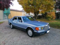 Blau Gebraucht 1990 Mercedes 300 SE Limousine | 16.900 €